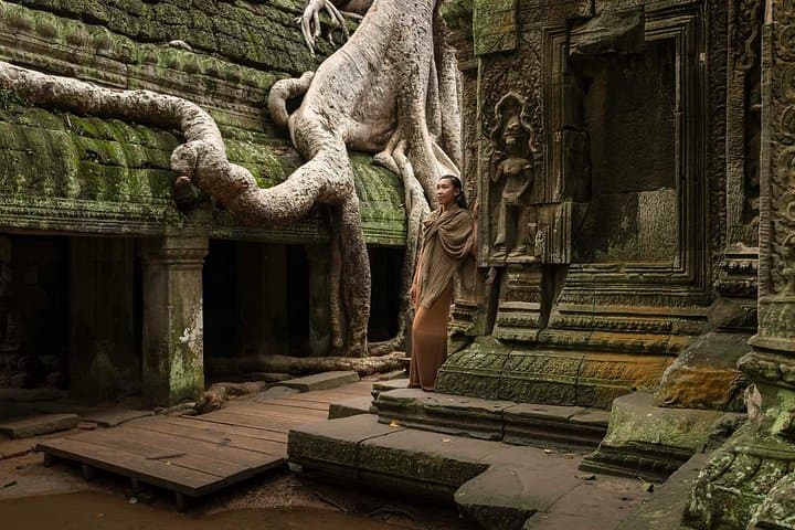 2-Day Angkor Wat and Rural Cambodia: Temples, Beng Melea & Tonle Sap photo 5