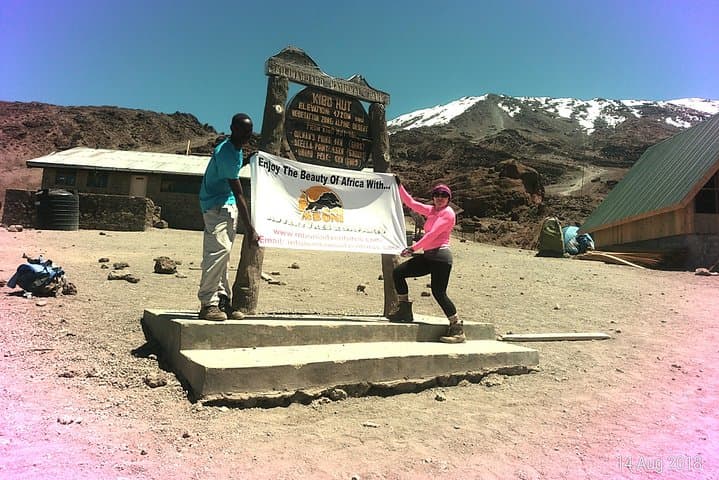 Marangu Route Guide: Climbs, Huts, and Summit Strategy on Kilimanjaro photo 3