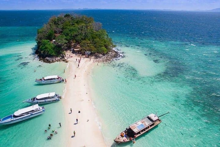 Krabi 4-Island Speedboat Snorkeling Tour with Lunch