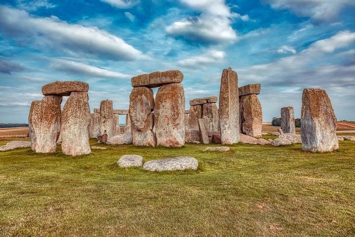 Private 6-Hour Stonehenge Excursion from London with Hotel Pickup photo 4