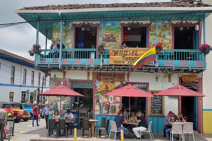 Day Trip to Filandia & Private Sub‑Andean Reserve from Pereira photo 1