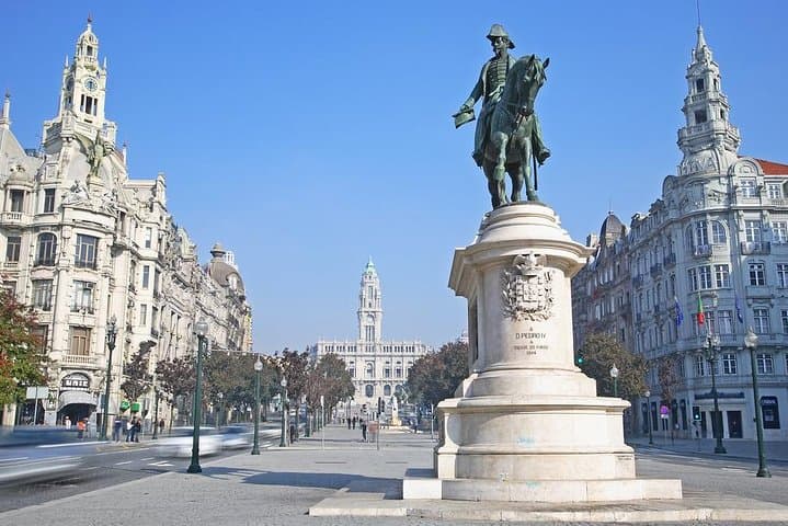 Full-Day Private Porto Tour: Riverfront Walk, Wine Tasting & Historic Sights photo 5