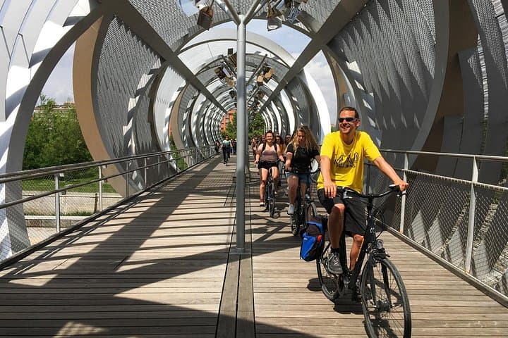 Madrid Highlights by Bike — 3-Hour Guided City Cycling Tour photo 2
