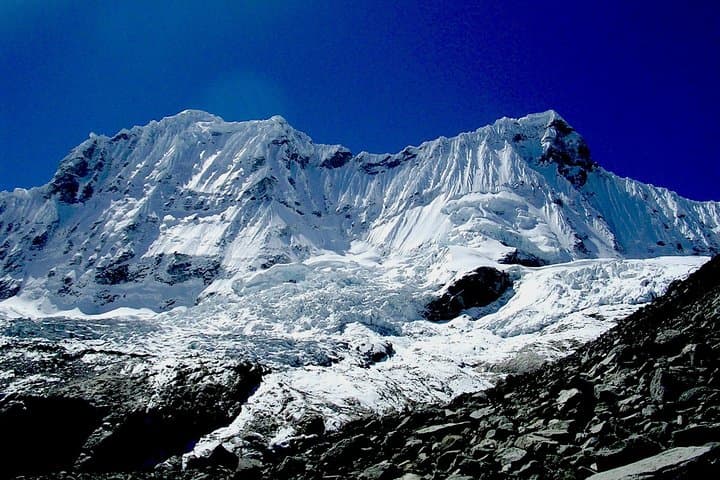 Laguna 69 Day Trek: Huaraz Blue Lake Hike photo 3