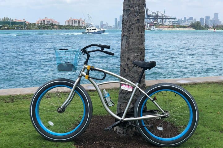 Fat Tire Bike Rental for Sand Riding in South Beach Miami photo 1