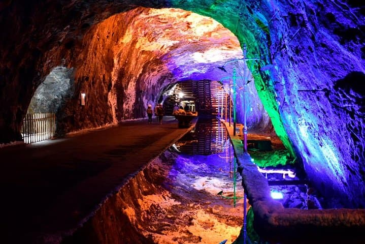 Underground Salt Wonders: Nemocón Mine and Zipaquirá Salt Cathedral Day Tour from Bogotá