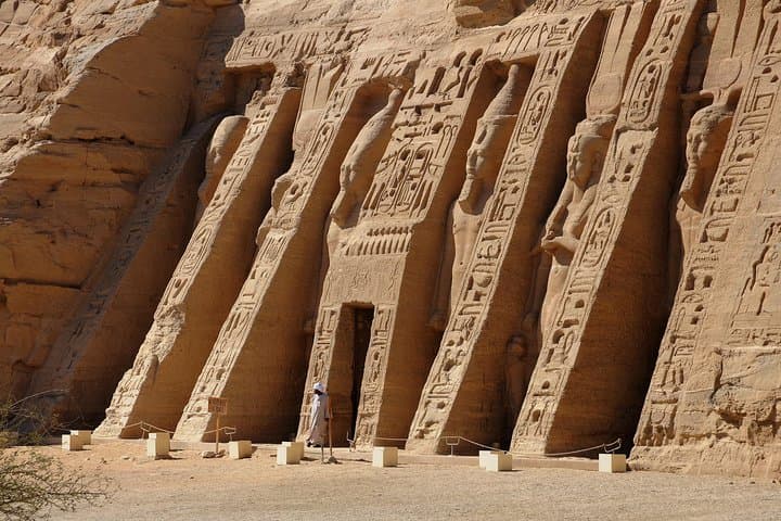 Day Trip to Abu Simbel & Philae from Cairo by Plane: Full-Day Temple Tour photo 5