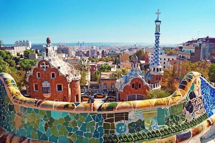 Barcelona Contrasts: Montjuïc Cable Car, Carretera de les Aigües & Park Güell in 4 Hours photo 3