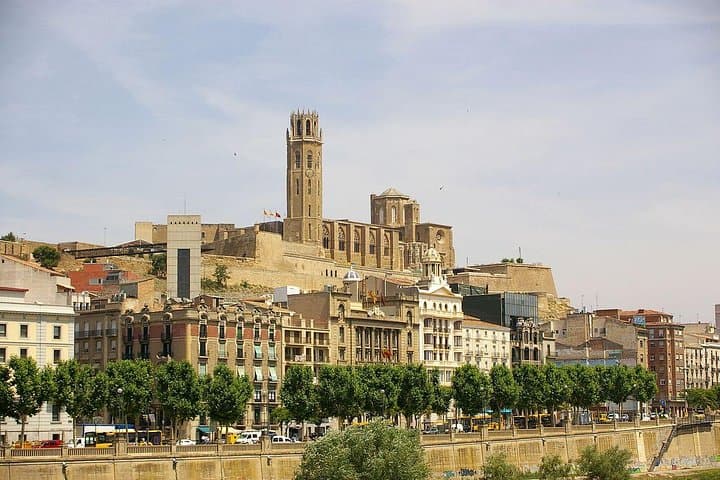 Mont Rebei Gorge Day Trip from Barcelona: Montsant & Lleida Small-Group Tour photo 3