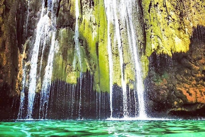 El Limón Waterfall Horseback Riding and Swim Tour with Lunch in Samaná photo 3