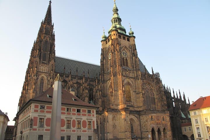 Private Prague Castle Tour with Local Czech Guide — St. Vitus, Royal Palace & Golden Lane photo 3