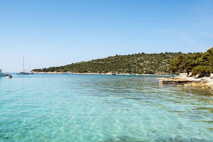 Private speedboat day trip to Zlatni Rat (Golden Horn), Brač & Hvar from Split photo 2