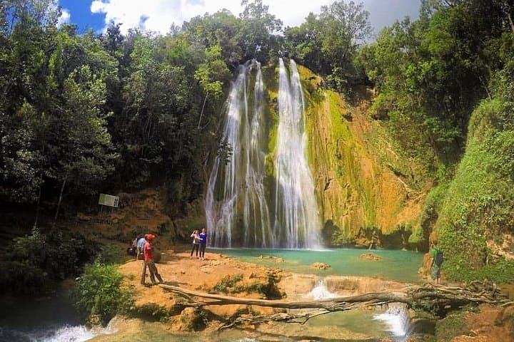 El Limón Waterfall Horseback Riding and Swim Tour with Lunch in Samaná photo 4