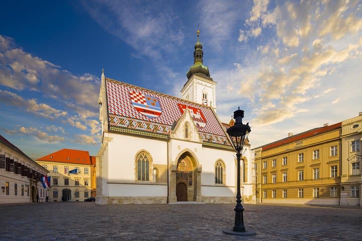 3-Day Private Croatia Tour: Zagreb to Plitvice, Split, Mostar & Dubrovnik