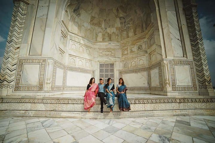 One-Day Private Taj Mahal & Agra Fort Tour from Delhi by Car photo 5