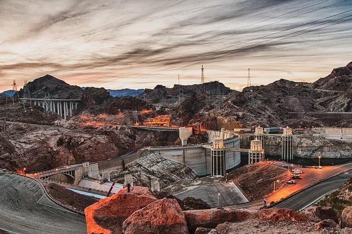 Private SUV Transfer to Hoover Dam from Las Vegas — 3.5-Hour Roundtrip photo 4