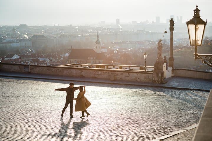 Prague Photo Walking Tour — 60-Minute Storytelling Walk in Old Town photo 3