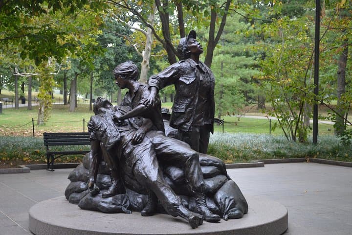 Private Washington DC Tour for Small Groups — 3-Hour Guided Step‑Off Experience photo 5