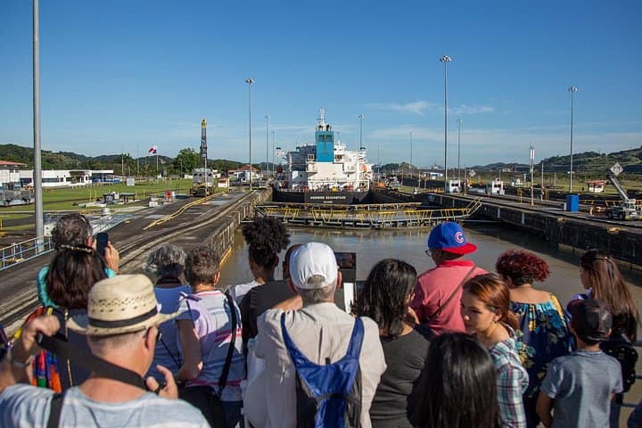 Panama Canal Partial Transit Southbound: Miraflores, Pedro Miguel & Gaillard Cut Aboard the M/V Pacific Queen photo 4