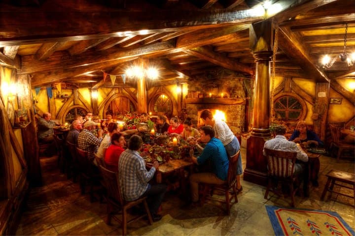 Hobbiton Evening Banquet Private Tour from Auckland — Dusk Walk & Green Dragon Feast photo 1