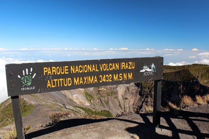 Irazú Volcano Half-Day Tour: Crater Rim Views and Basilica Pilgrimage photo 4