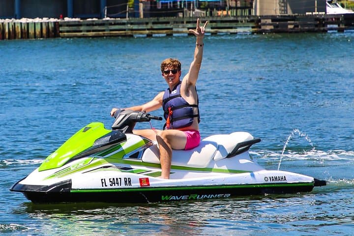 Jetski Waverunner Rental in Destin: Crab Island & Choctawhatchee Bay Adventure photo 5