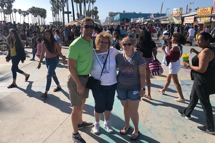 Santa Monica and Venice Beach Tour: Pier, Boardwalk & Muscle Beach Highlights photo 2