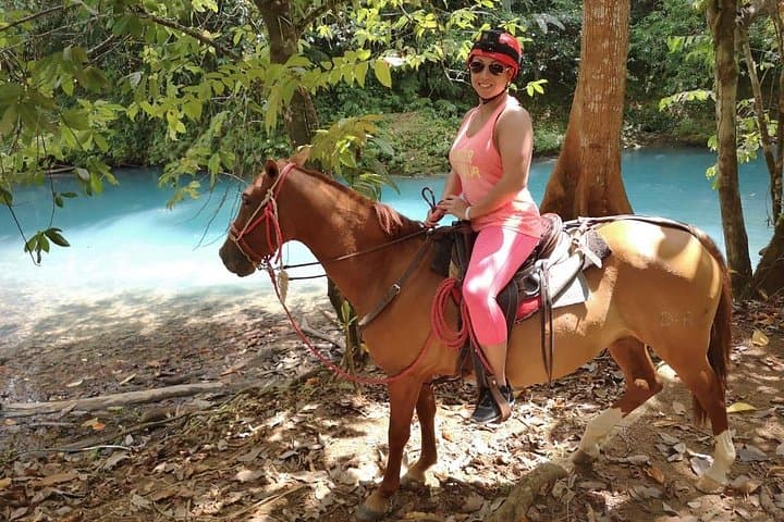 Blue River Combo: Tubing, Horseback Riding & Chocolate Tour from Playa Hermosa photo 3