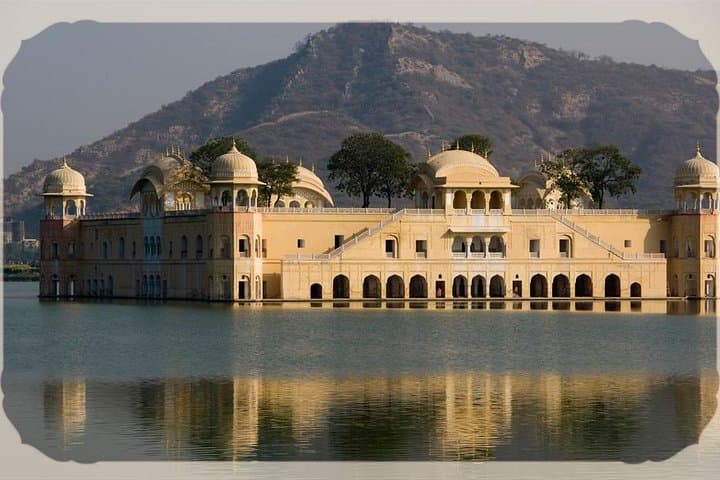 Same-Day Jaipur Highlights: Private Car Tour from Delhi photo 6