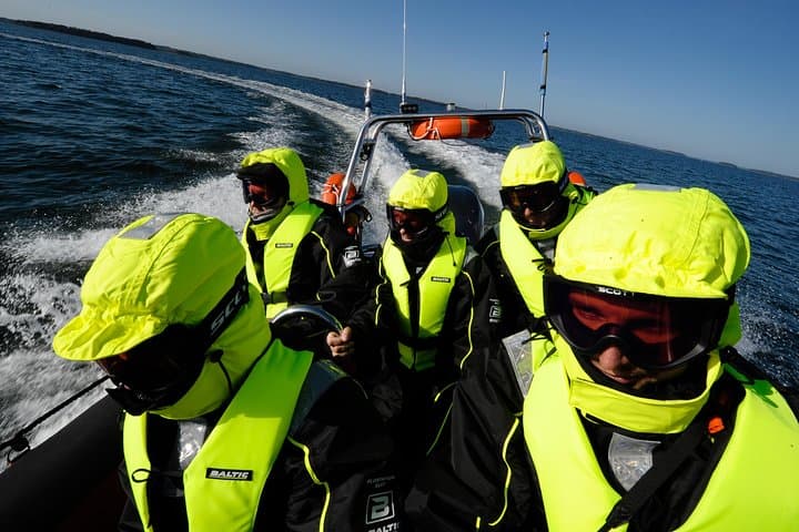 Redrib Archipelago Experience: RIB Boat Tour, Sauna & Islands from Helsinki photo 2