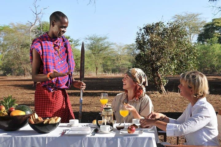 4-Day Amboseli & Tsavo Safari — Kilimanjaro Views, Mzima Springs and Big Five photo 4