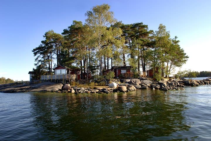 Redrib Archipelago Experience: RIB Boat Tour, Sauna & Islands from Helsinki photo 5