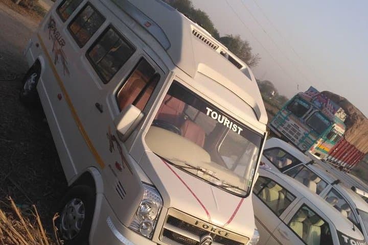 Private Taj Mahal Day Trip from Delhi with Lunch and Guide photo 4