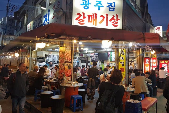 Seoul Night Private Tour: Korean BBQ, N-Seoul Tower & Night Markets