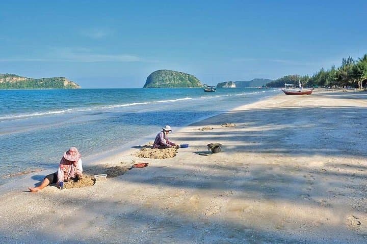 Hua Hin to Sam Roi Yod: Phraya Nakhon Cave Day Tour with Hotel Transfer photo 4