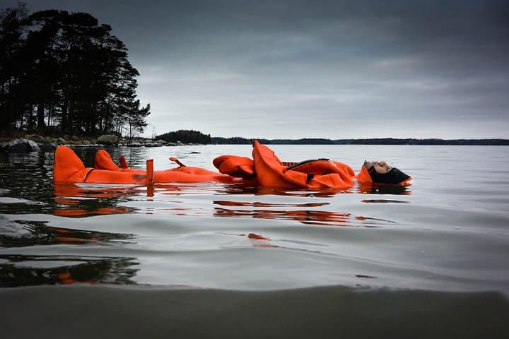 Float in a Survival Suit: Helsinki Cold-Water Training & Ice Rescue