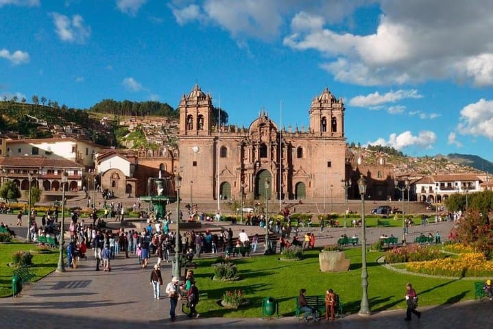 Cusco Magic Tour: 4-Day Machu Picchu & Sacred Valley Adventure photo 2