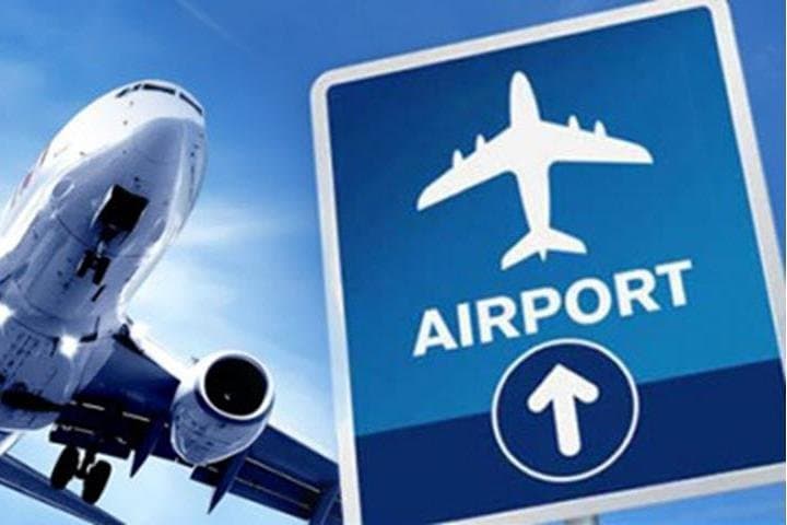 Private Round-Trip Airport Transfer to East End, Grand Cayman (GCM) — Wheelchair Accessible