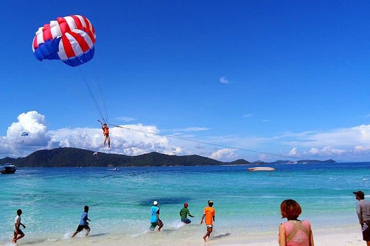 Pattaya Coral Island Day Trip: Parasailing, Snorkeling & Beach Time photo 4