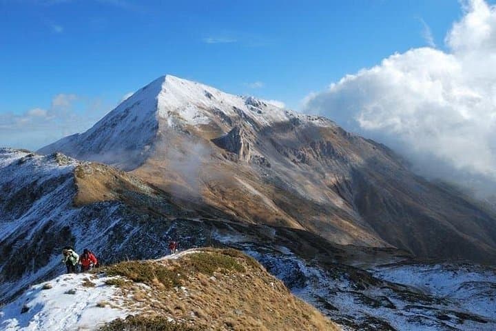 Ljuboten Mountain Bike Tour: Full-Day Ride from Skopje into the Šar Mountains