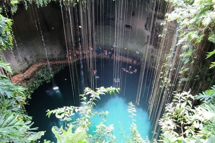 Chichen Itzá Sunset and Cenote Tour: Evening Ruins & Refreshing Swim photo 4
