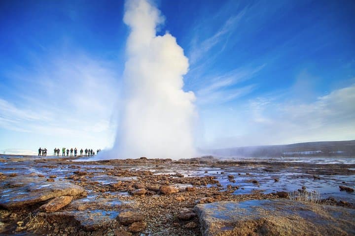 Golden Circle Day Tour: Geysir, Gullfoss & Þingvellir from Reykjavík
