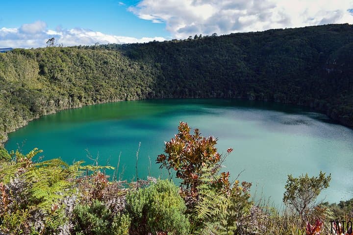 Salt Cathedral of Zipaquira and Lake Guatavita: Day Trip from Bogotá photo 4