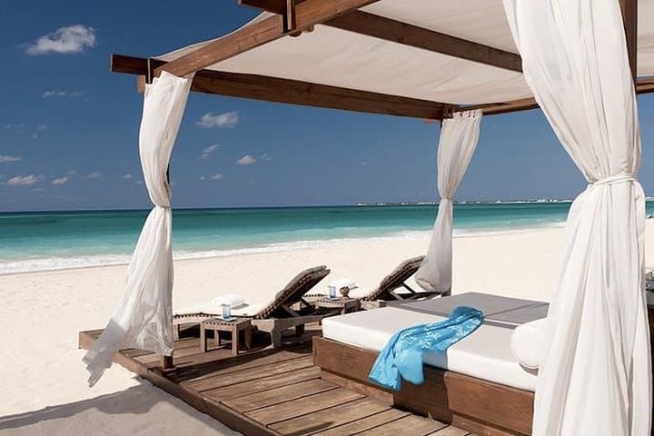 Seven Mile Beach Getaway — Grand Cayman Beach & Snorkel Escape photo 3