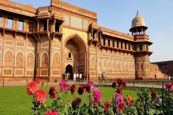 Golden Triangle with Haridwar & Rishikesh — 6-Day Delhi‑Agra‑Jaipur Spiritual and Cultural Road Tour photo 3