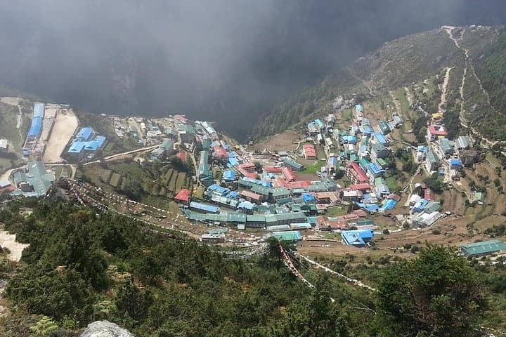 Everest Base Camp Trek: 14-Day Khumbu Lodge Route to Mt. Everest Base Camp photo 4