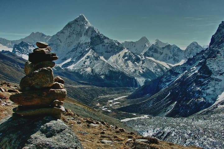 Everest Three Pass Trek: A 17-Day High-Pass Crossing of the Khumbu photo 3