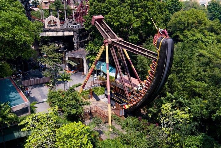 Sunway Lagoon Full-Day Admission with 2-Way Transfer from Kuala Lumpur photo 2