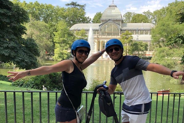 Glide Through Retiro Park: 90-Minute Segway Tour in Madrid