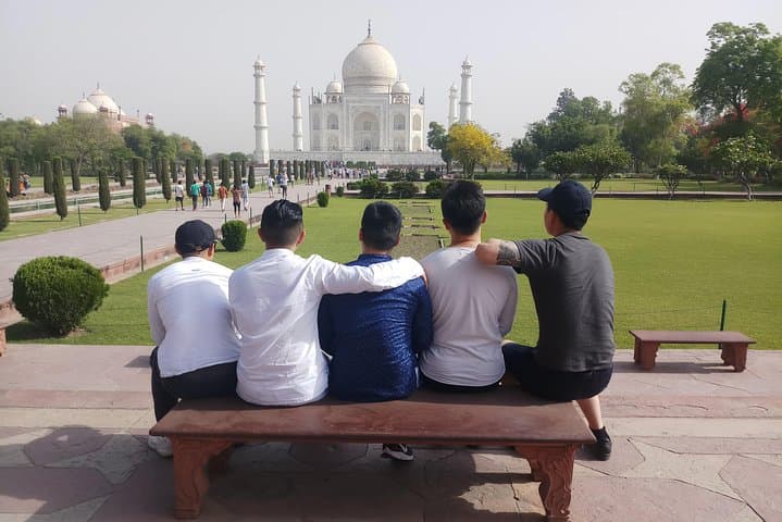 Same-Day Taj Mahal Tour by Car from Delhi: Quick Guide to Visiting the Taj and Agra Fort photo 6